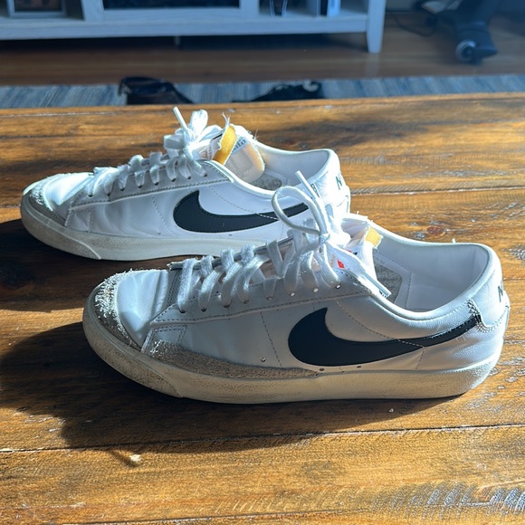 Nike blazer low size 8.5 - Picture 3 of 5